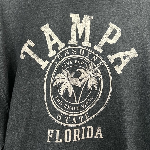 Tampa Florida Hoodie | Dark Blue Graphic Sweatshirt XL Unisex Pullover Palm Tree - Picture 2 of 7